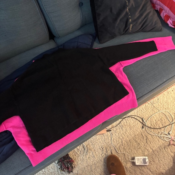 Anthropologie Alani cashmere sweater shrunk - Picture 1 of 1